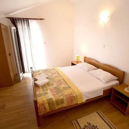 Lias2 Rogoznica (Sibenik-Knin)