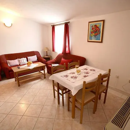 Lias2 Rogoznica (Sibenik-Knin)